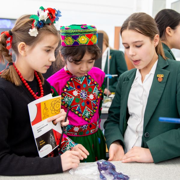 ScienceFair2023]-45
